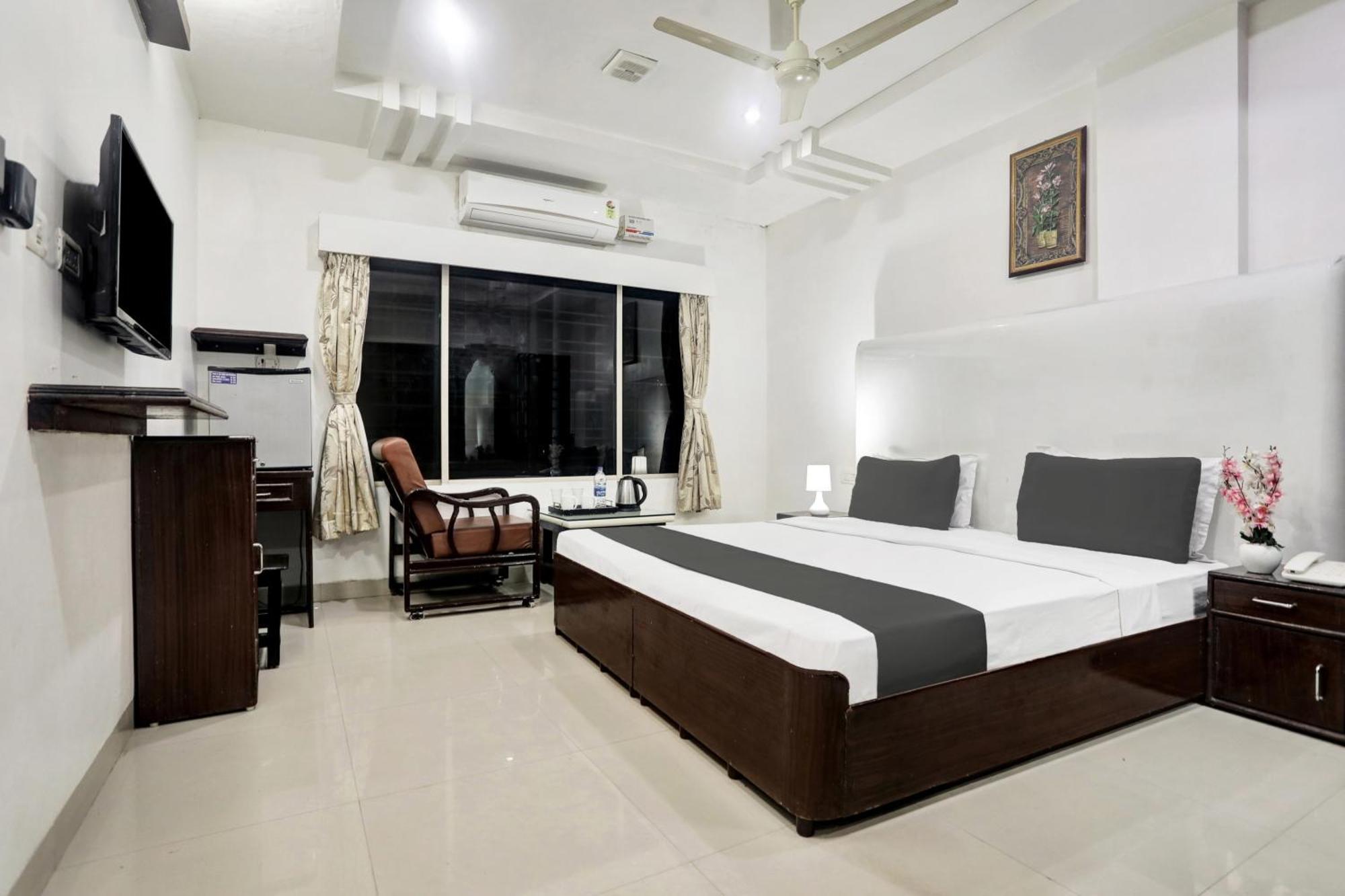 Townhouse Eluru Hotel Exterior photo